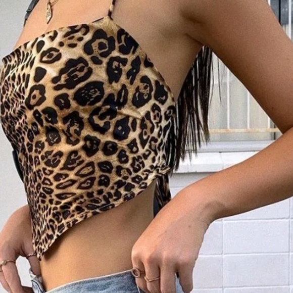 Source Unknown Tops - Leopard print Halter Top